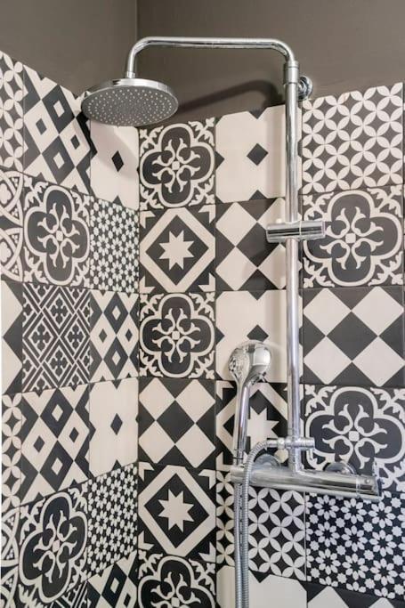 Appartement Black & White Flat In Naviglio/ Porta Genova